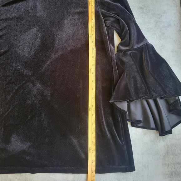 Sam and Jess Velvet Top Womens Small Black Flare Sleeve Whimsigoth Goth Witchy - Picture 7 of 12